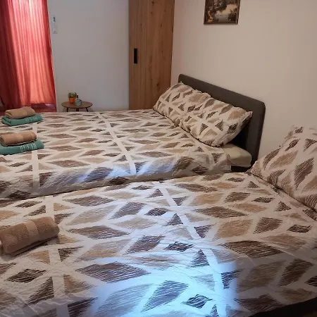 Castello Guest house *